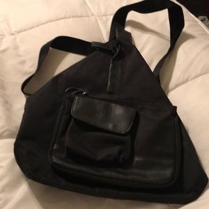 Nine & Co convertible backpack